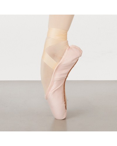 Pointe Chacott Cinderella